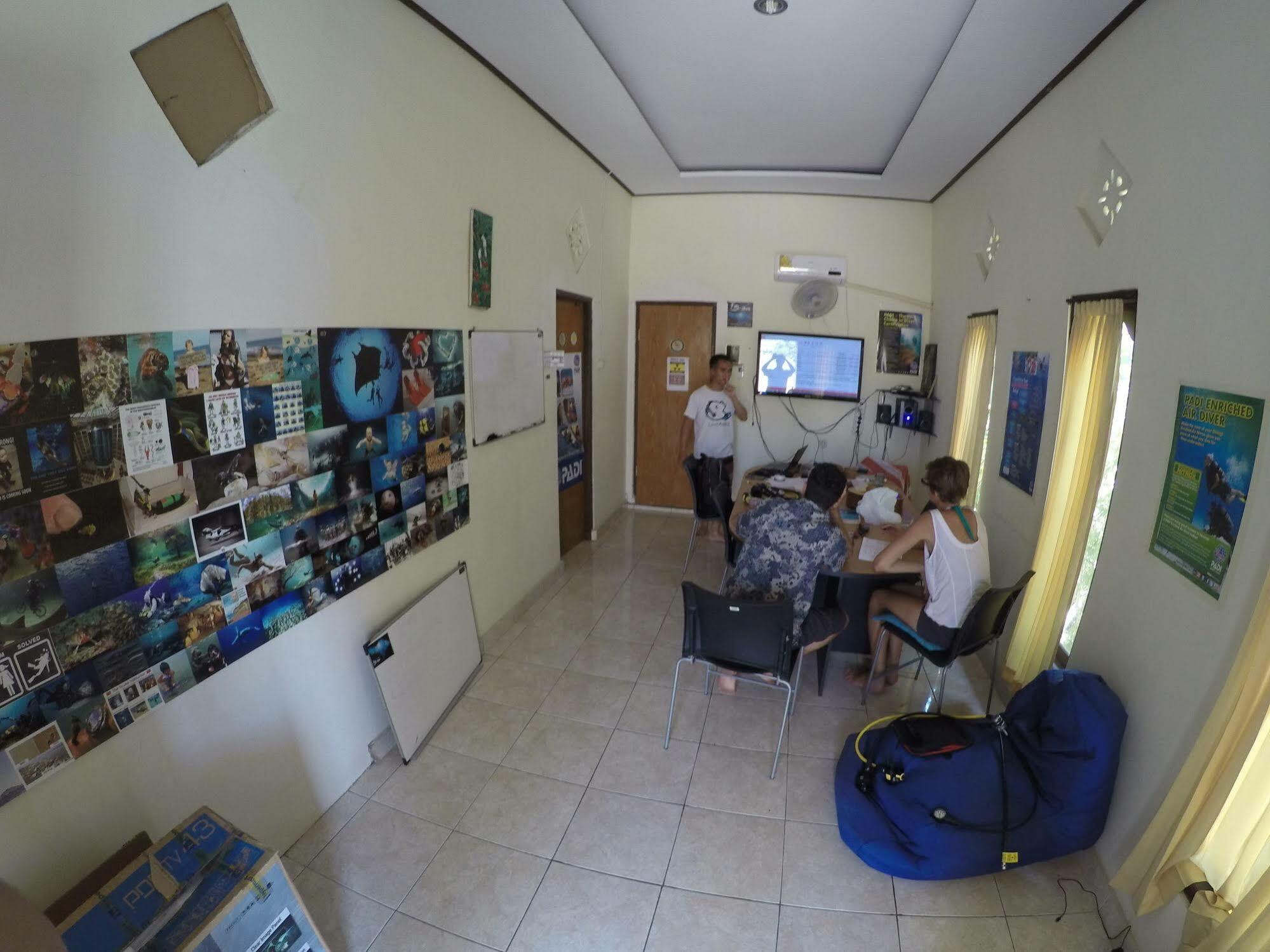Bali Fab Dive Center Vandrerhjem Amed Eksteriør bilde